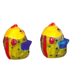 Tea Fish Ceramic Handpainted Salt & Pepper Shaker Set (44T387)